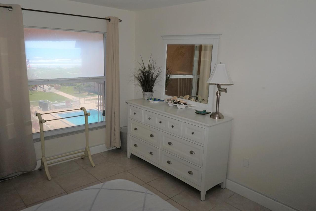 Wow! Updated Oceanfront, Pool Front Spanish Main Condo 45! Cocoa Beach Extérieur photo